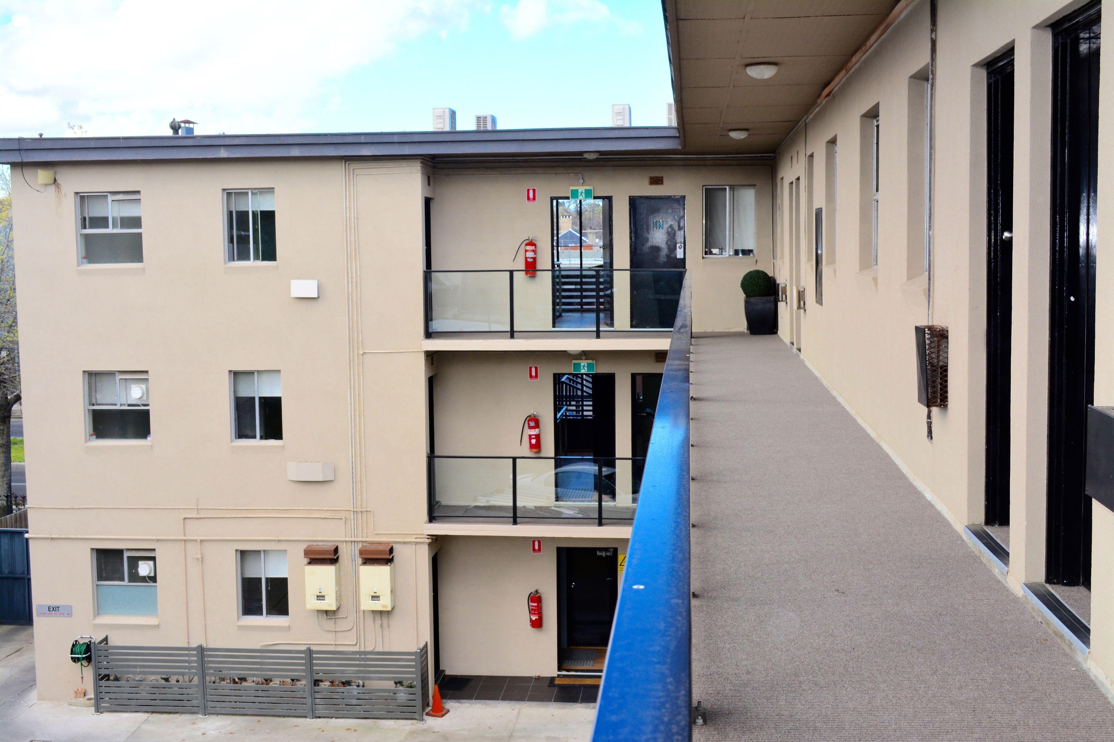 Birches Serviced Apartments — Photos 2